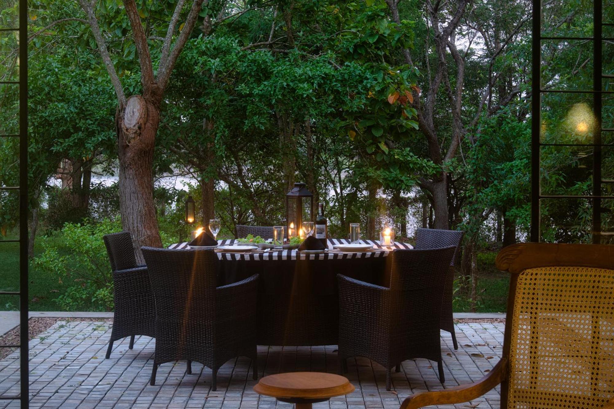 Neem Tree House Villa Kirinda  Dış mekan fotoğraf
